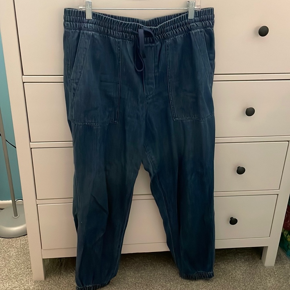GAP joggers